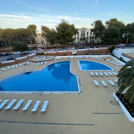 Apartamento Con Servicios, Piscina Y Parking Privado Max 4 Pax *