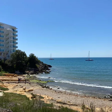 Apartamento Con Servicios, Piscina Y Parking Privado Max 4 Pax Apartment *